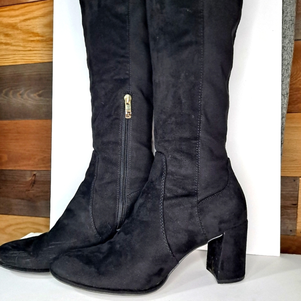 Liz Claiborne knee high block heel boots
